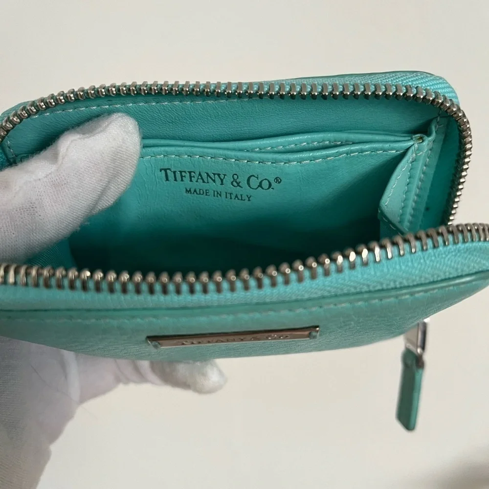 TIFFANY & Co. blue zip around wallet Italy